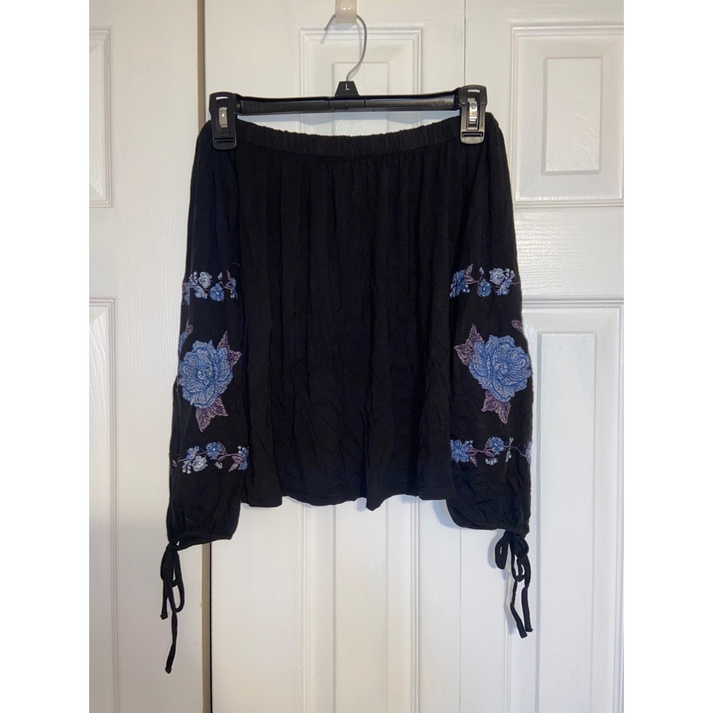 Floral off the shoulder